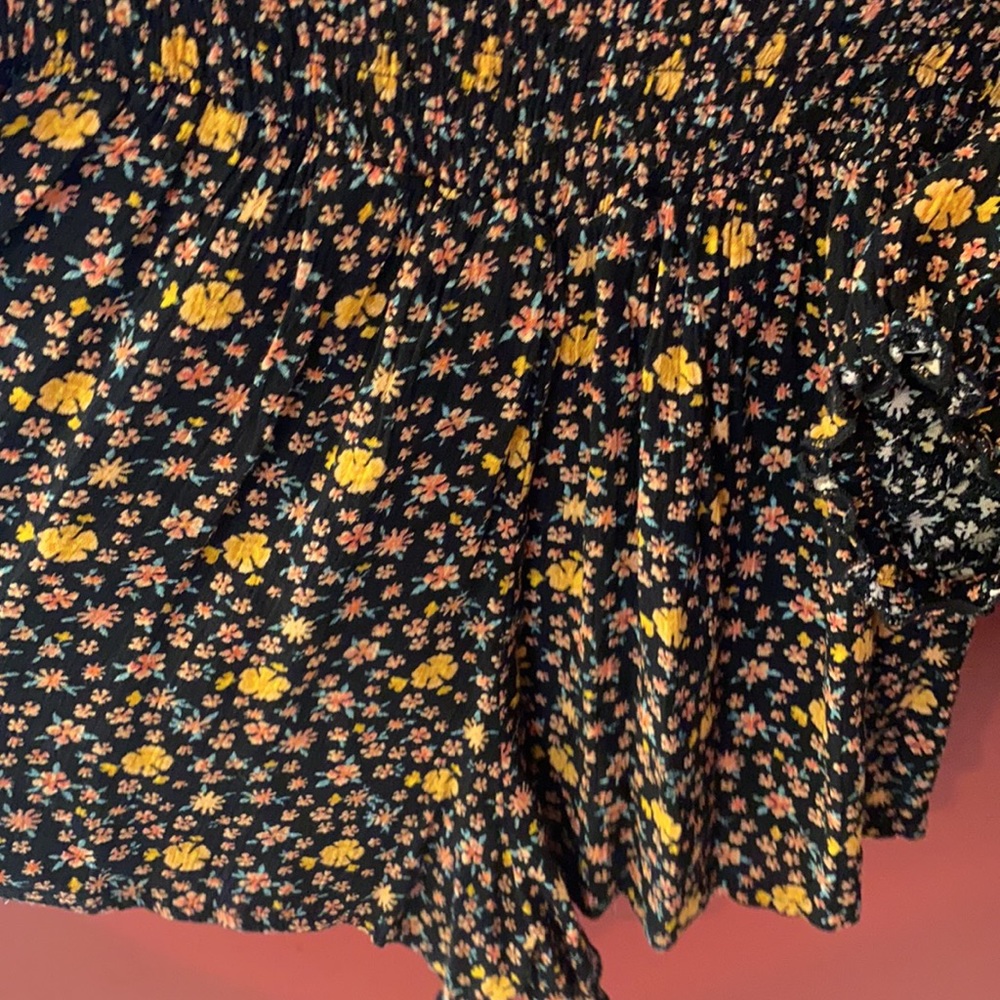 Aeropostale 2 Piece Floral Set - Picture 6 of 7